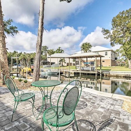 Canalside Crystal River Home With Dock And Kayaks Exterior photo