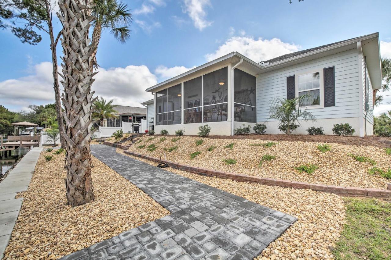 Canalside Crystal River Home With Dock And Kayaks Exterior photo